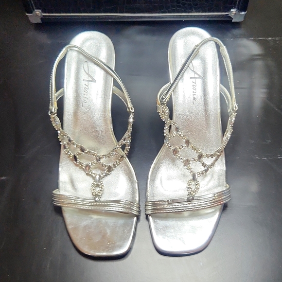 Silver crystal sandals - sz 7 - Picture 1 of 6
